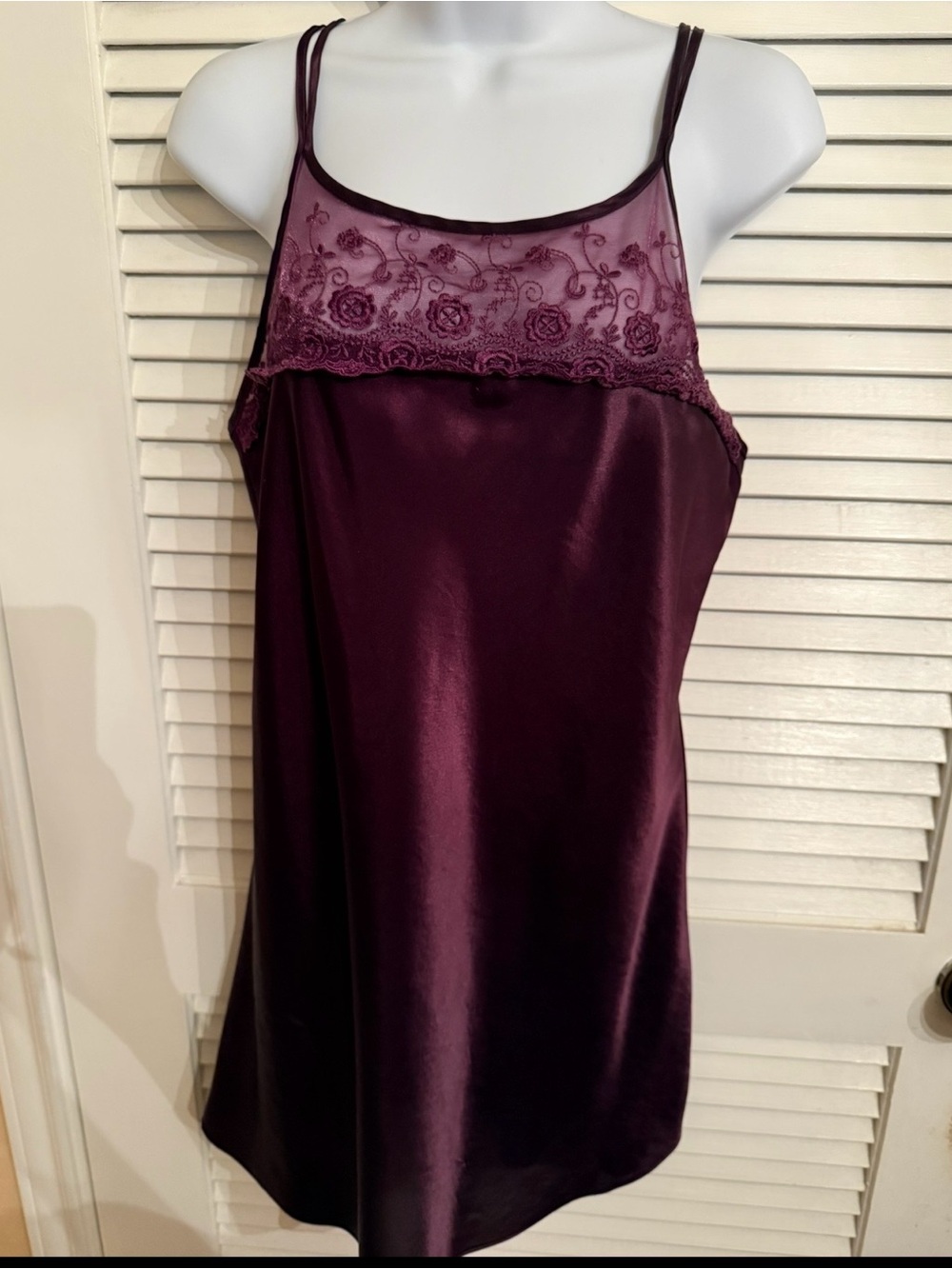 Vtg. California Dynasty Purple Night Dress size Small